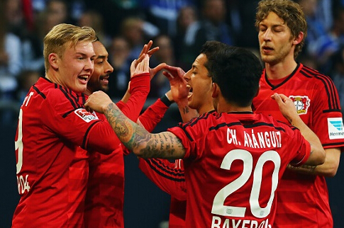 预选赛全胜零丢球，斯通斯：每个人都在其中发挥了作用（预选赛全胜零封，斯通斯：这是全队的贡献）