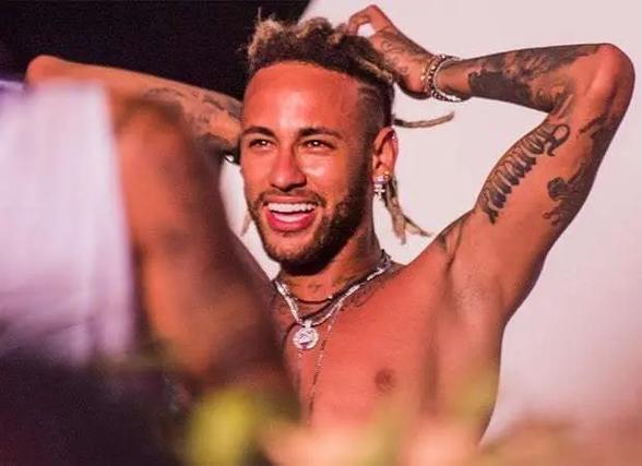 记者：U22国脚徐彬将于冬窗留洋欧洲（记者称U22国脚徐彬冬窗有望赴欧留洋）