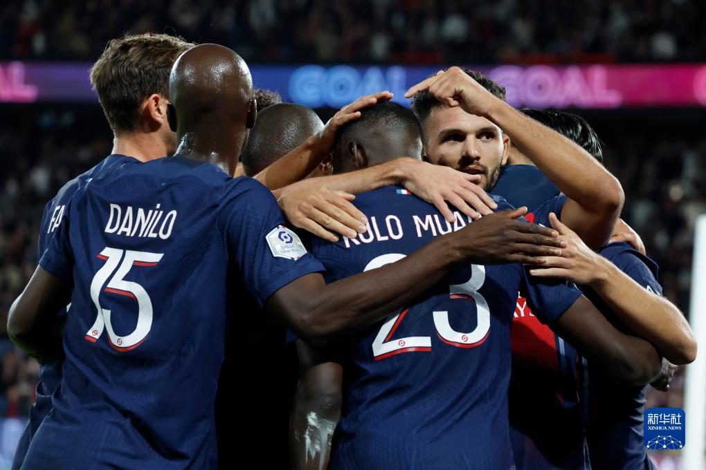 U22国足木塔力甫：命运的洪流不可阻挡，我的答案是“向前”（U22国足木塔力甫：任凭命运奔涌，我只会“向前”）