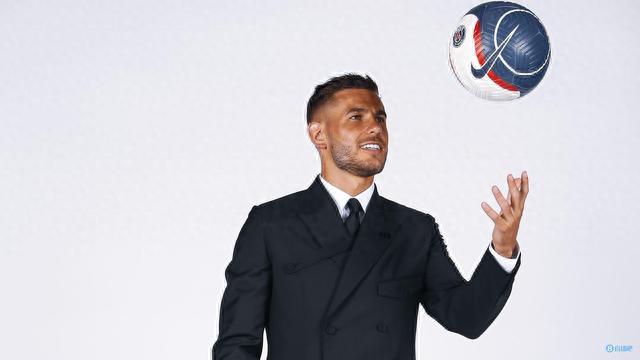 萨拉赫欧冠遭除名！利物浦内讧升级，功勋巨星与俱乐部彻底决裂（欧冠名单无萨拉赫！利物浦内乱加剧，功勋巨星与俱乐部关系决裂）