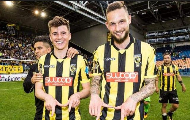 的较量尤为 的较量尤为